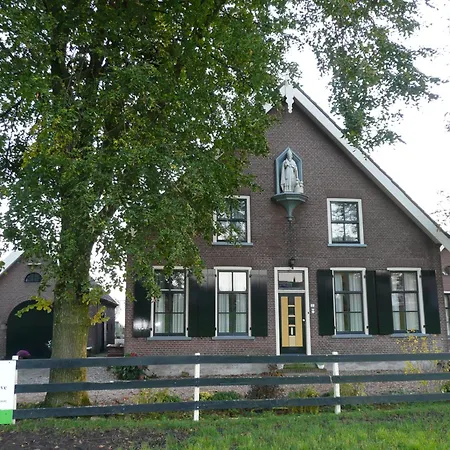 Sint Nicolaashoeve *