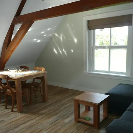 Sint Nicolaashoeve * Nieuwveen